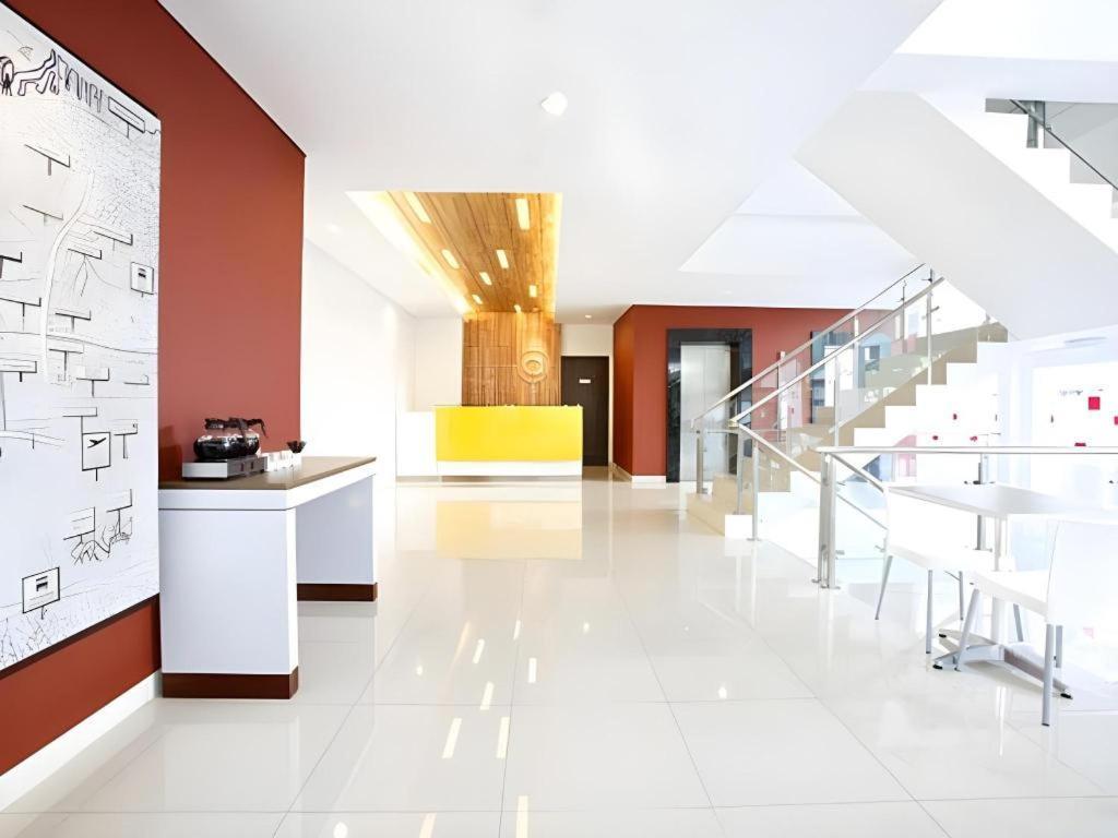 Amaris Hotel La Codefin Kemang Giacarta Esterno foto